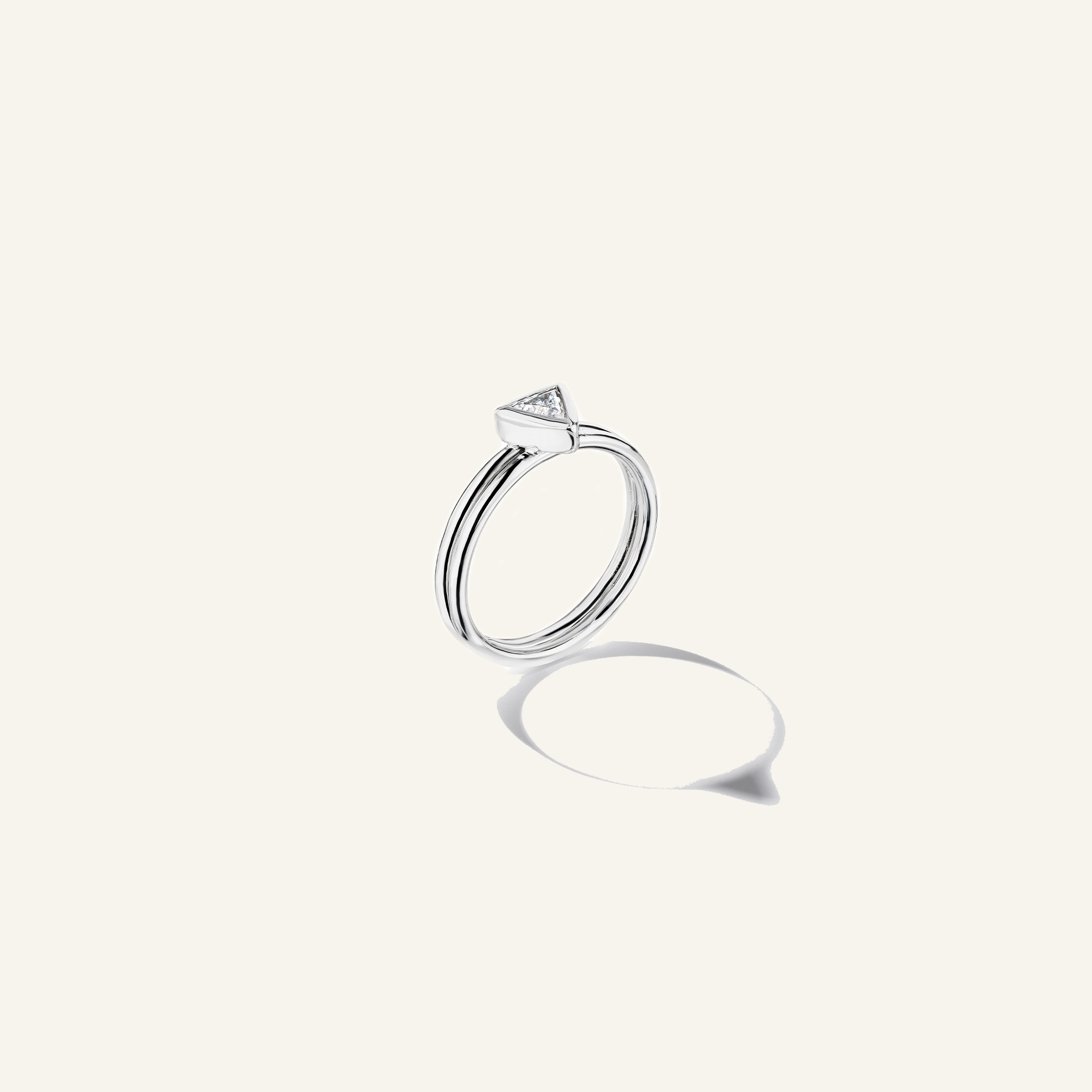 Trillion-Cut-Bezel-Set-Diamond-Ring_18k White Gold