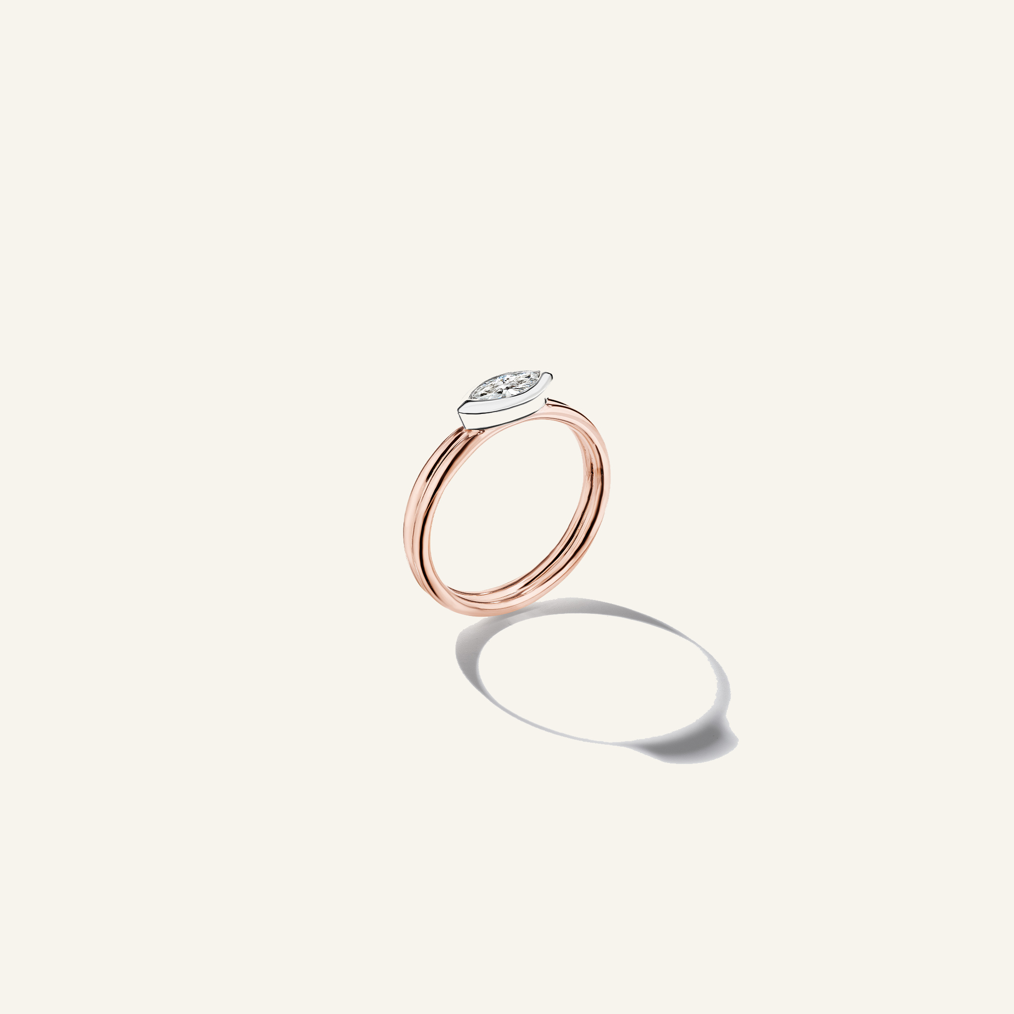 Marquise-Cut-Bezel-Set-Diamond-Ring_18k Rose Gold