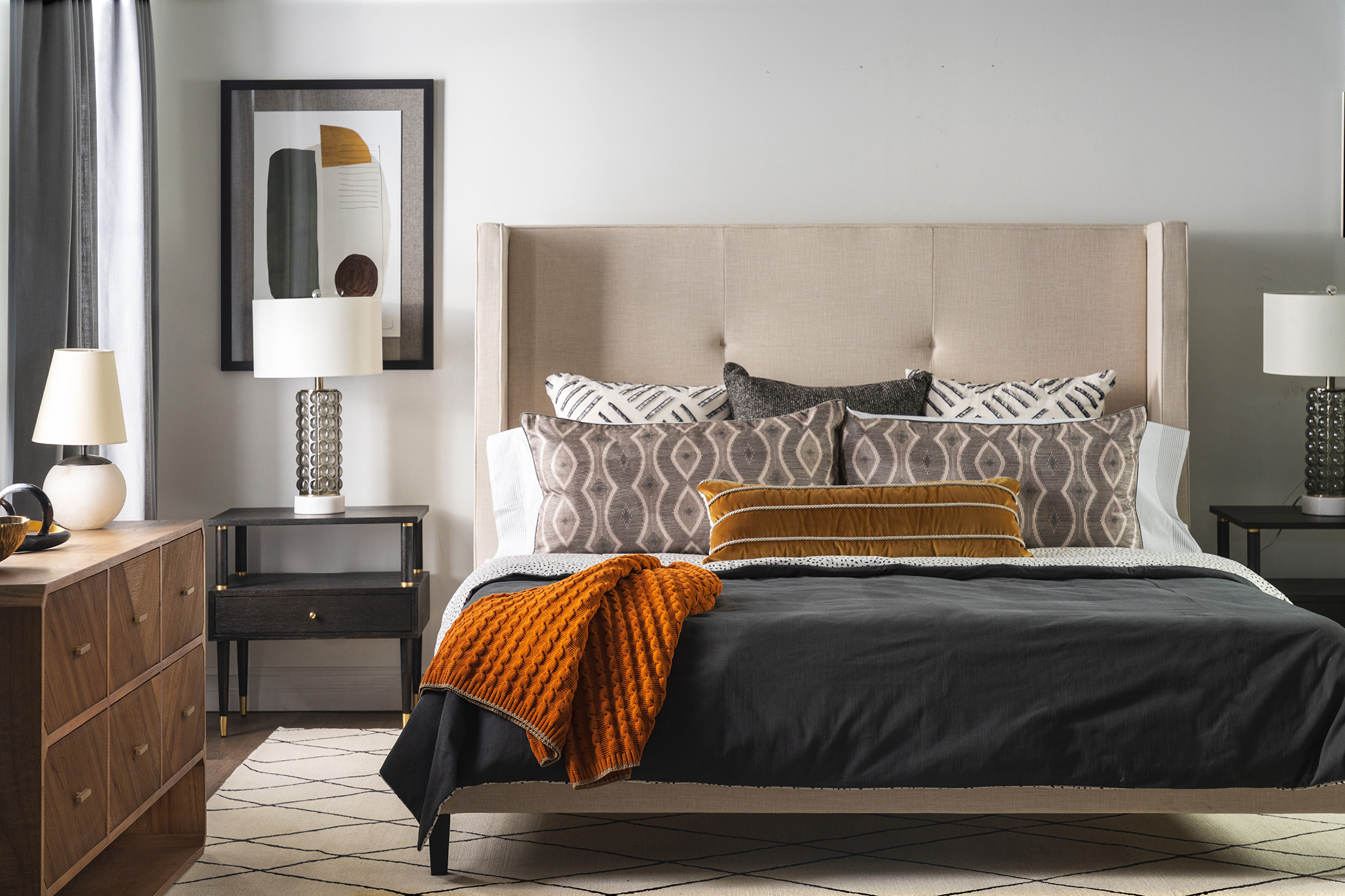Image of bed-king