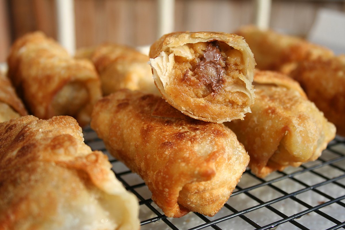 Peanut Butter Chocolate Chip Cookie Dough Egg Rolls