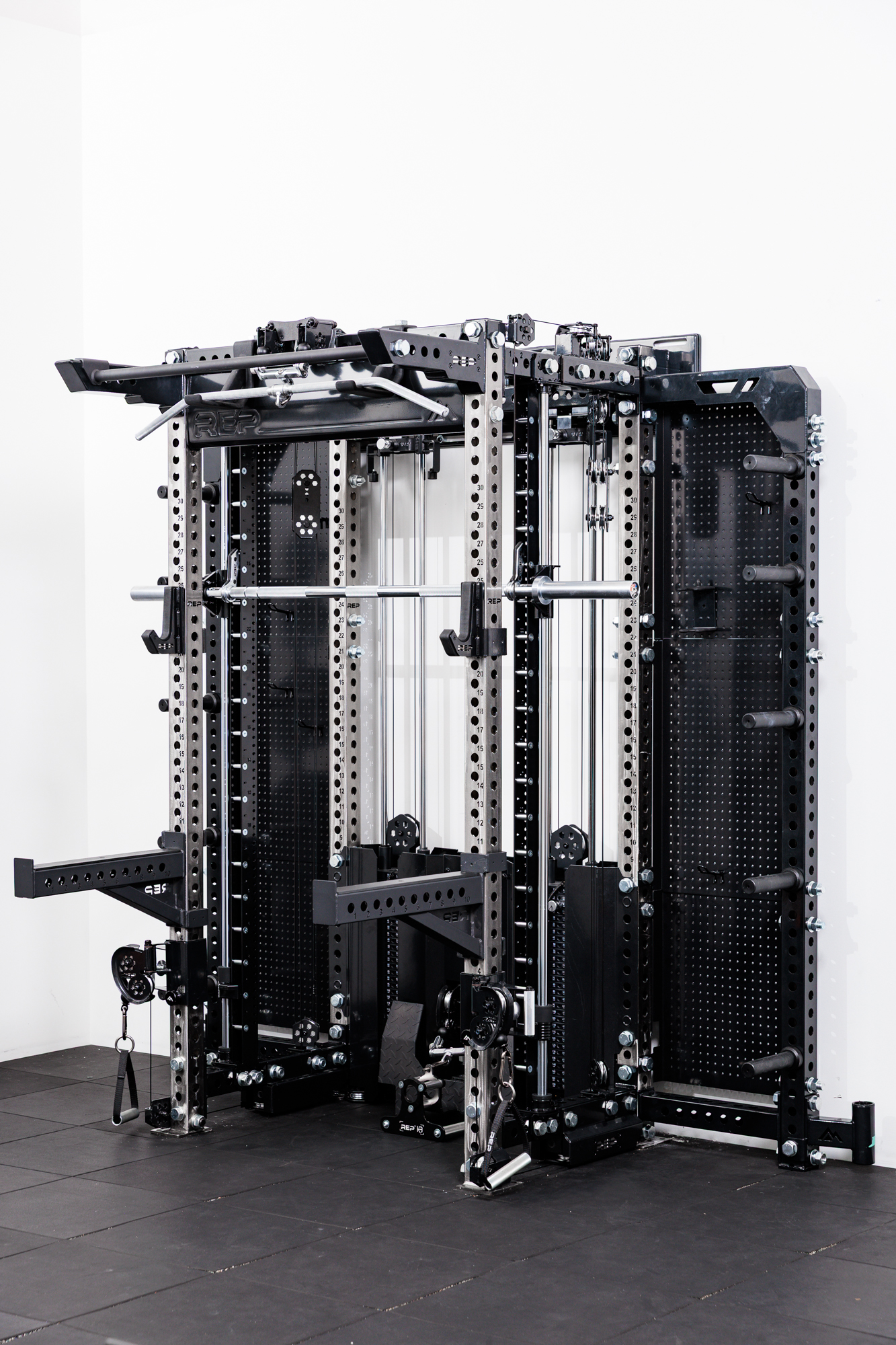 Rep Summit Rack Summit All-In-One Ares™ 2.0 Wall-Mounted