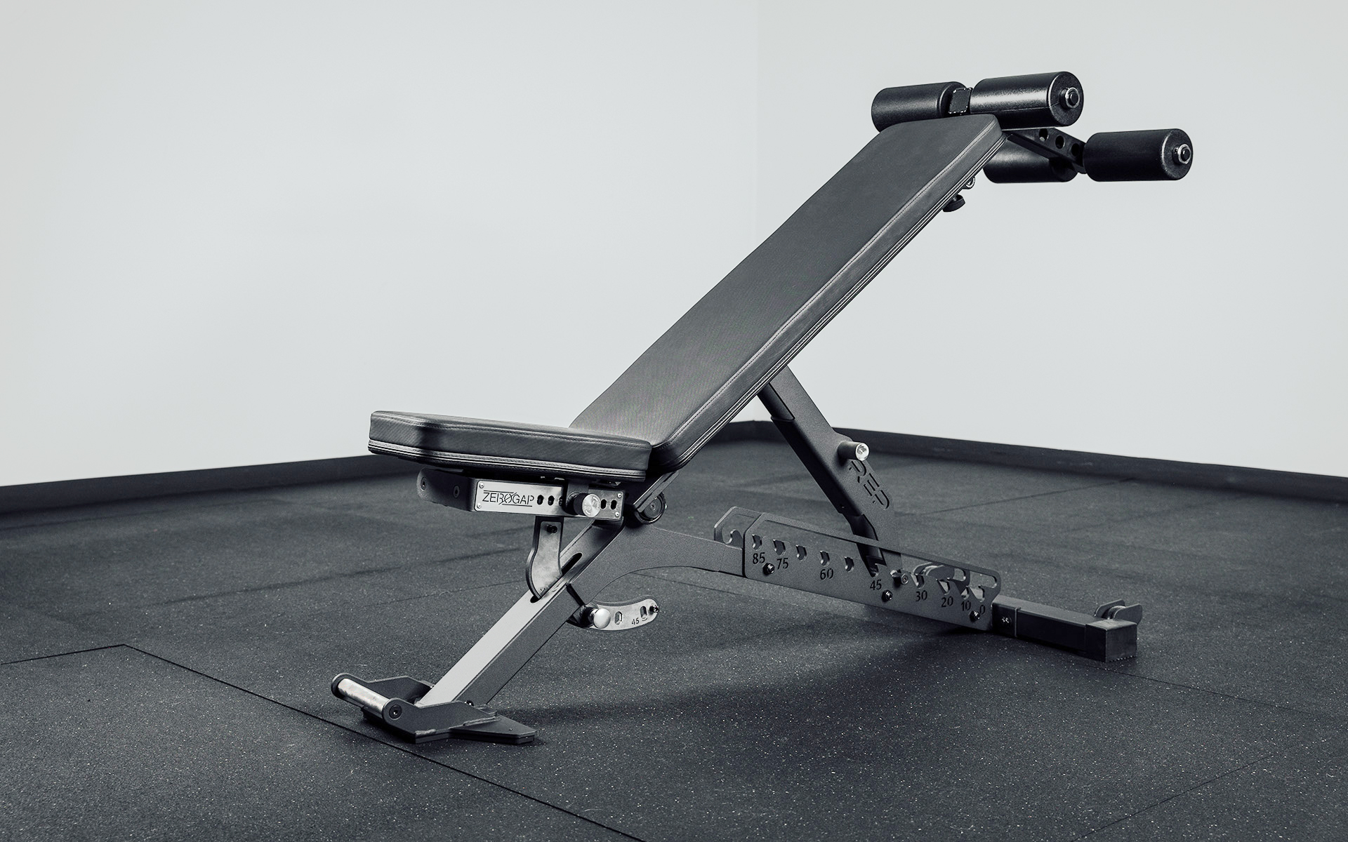 BENCH BUILT TO EXPAND