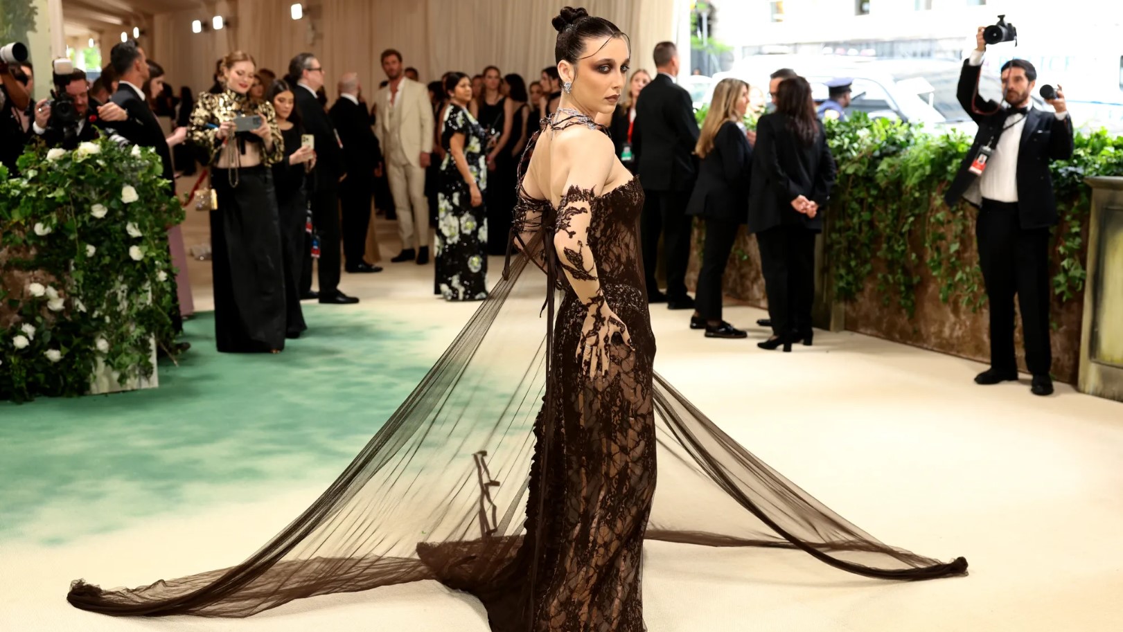 THE MET GALA 2024 UNVEILS 